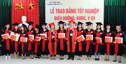 Lễ trao băng tốt nghiệp trường Cao đẳng kinh tế Bắc Ninh